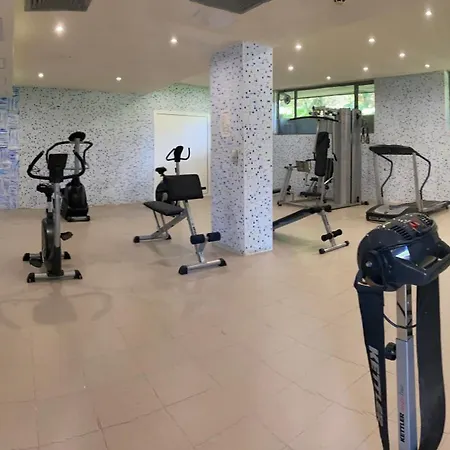 卡门耐克酒店 酒店 希典