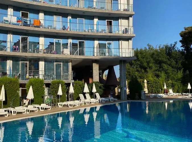 Kamenec 4* キテン