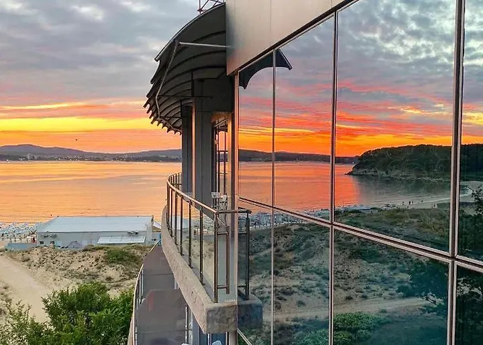 ホテル Kamenec キテン