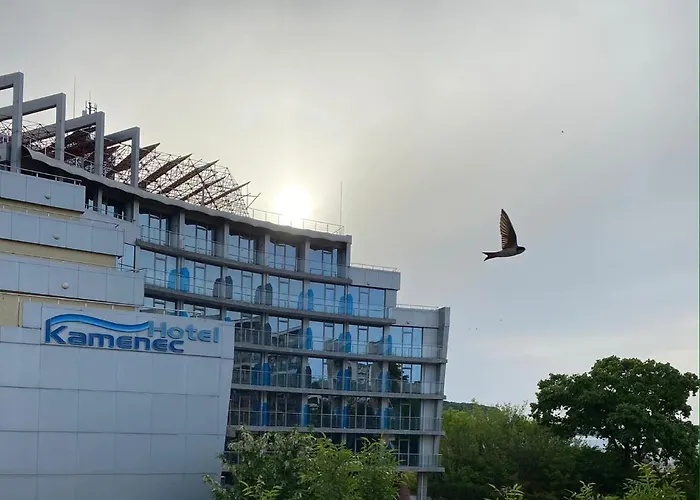 ホテル Kamenec キテン